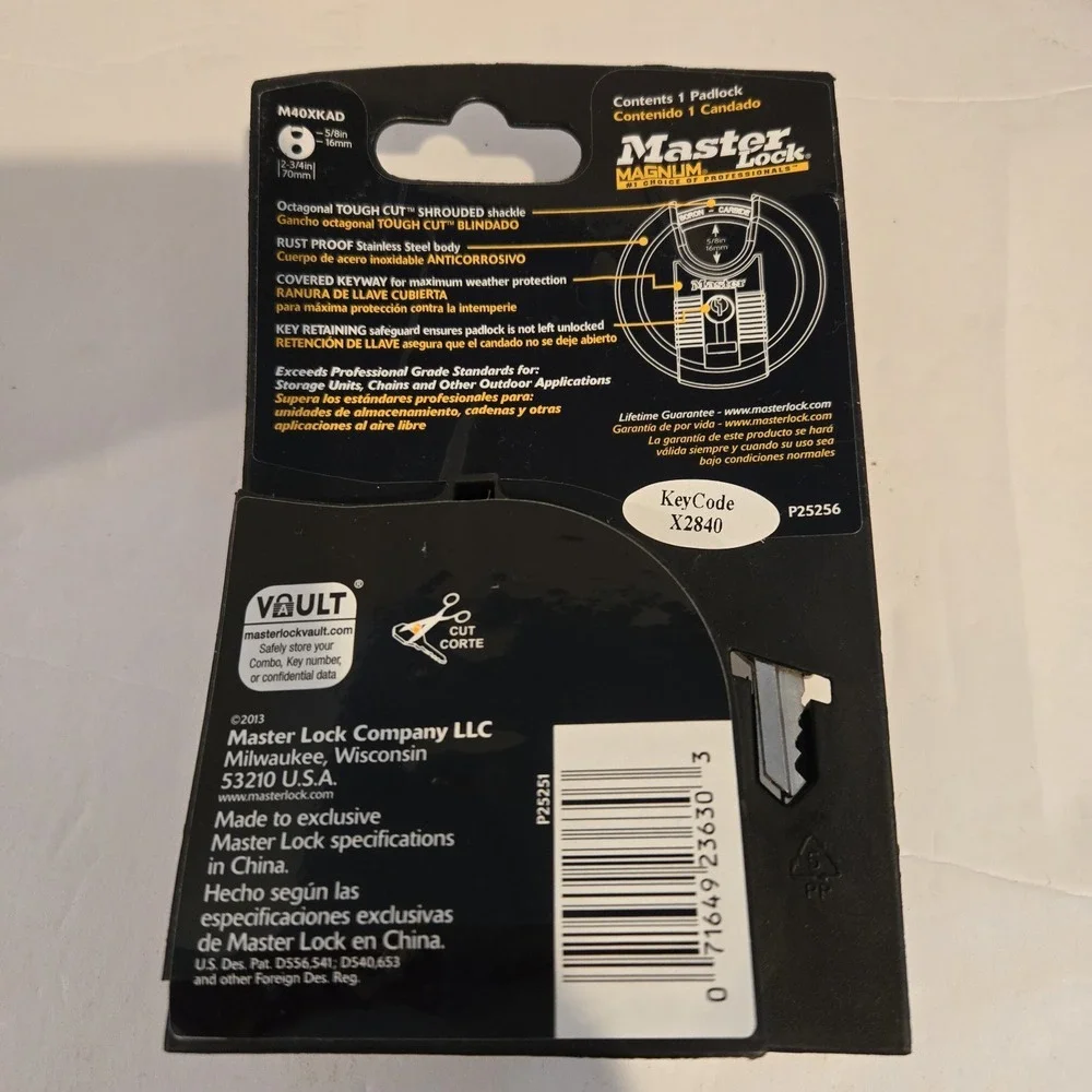 Master‎ Lock M40XKAD Magnum Heav Duty Stainless Steel Discus Padlock with Key